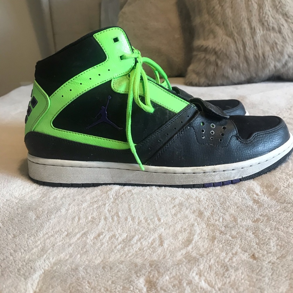 ‼️ SOLD ‼️ Jordan Basketball Shoes